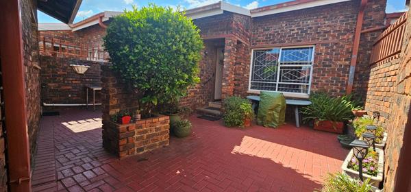2 Bedroom Townhouse