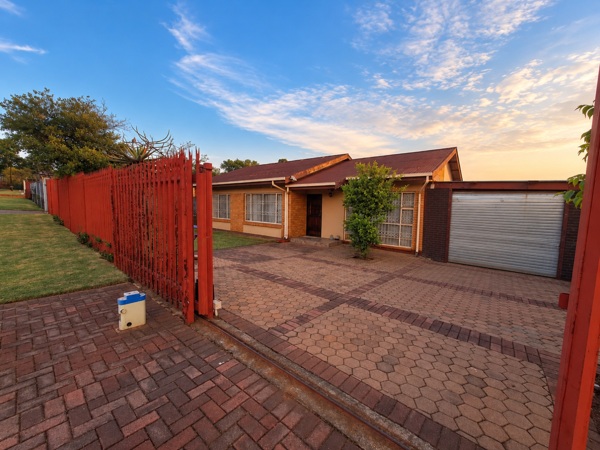 3 Bedroom House