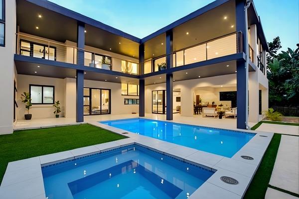 5 Bedroom House