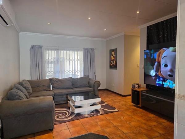 3 Bedroom House for sale in Magalieskruin | T5652152 | Private Property