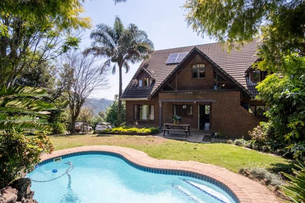 6 Bedroom House