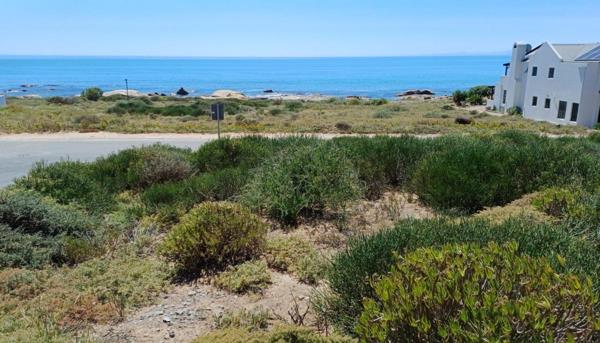 298 m² Land