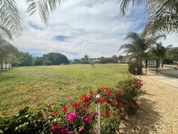 3 964 m² Land