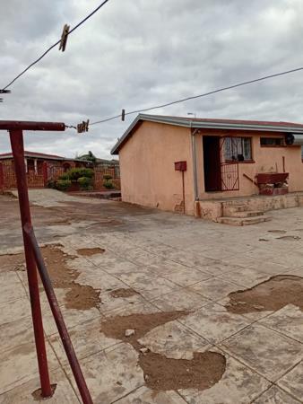 2 Bedroom House