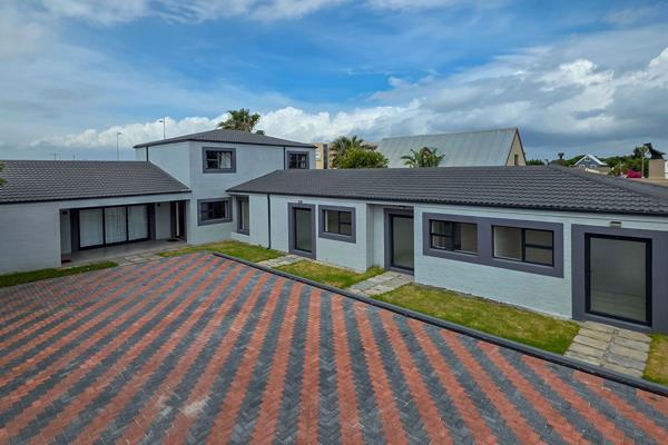 9 Bedroom House