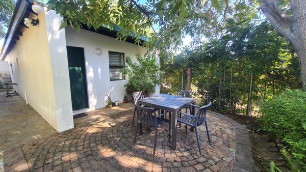 1 Bedroom Garden Cottage