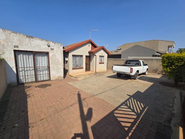 2 Bedroom House