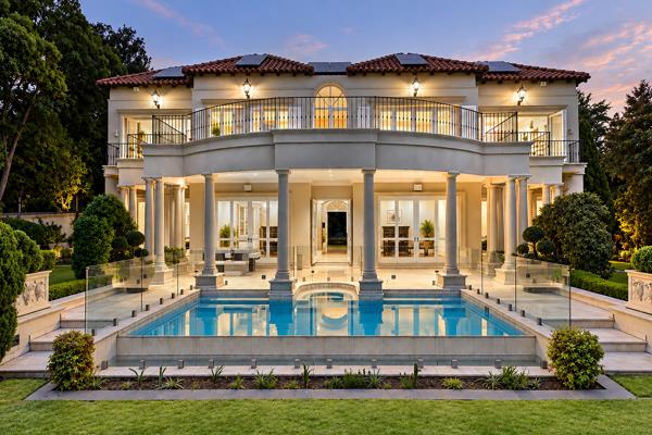 5 Bedroom House