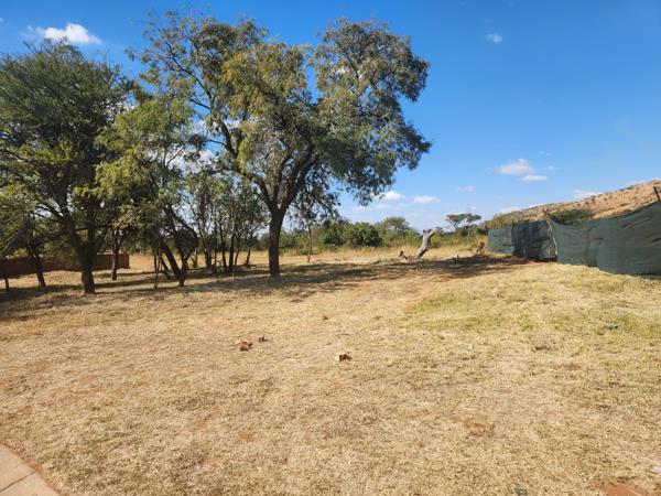 900 m² Land