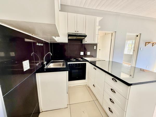 2 Bedroom Apartment in Zonnebloem