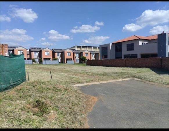 502 m² Land