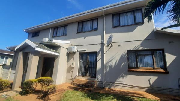 8 Bedroom Townhouse