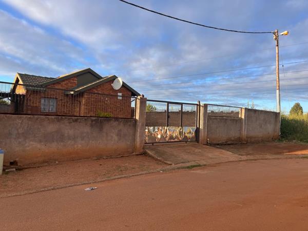 2 Bedroom House
