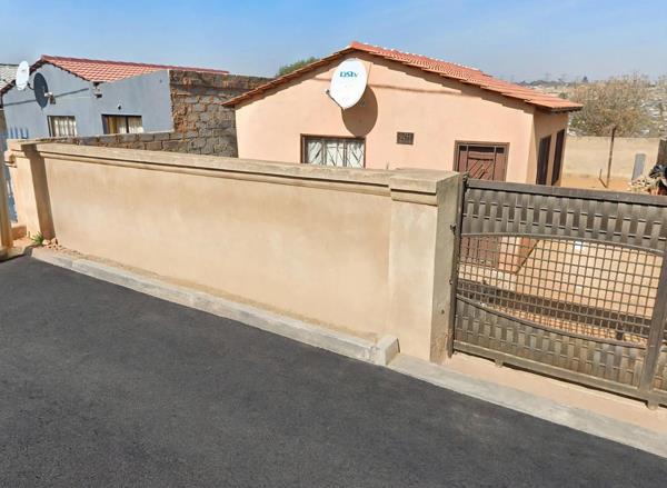 2 Bedroom House