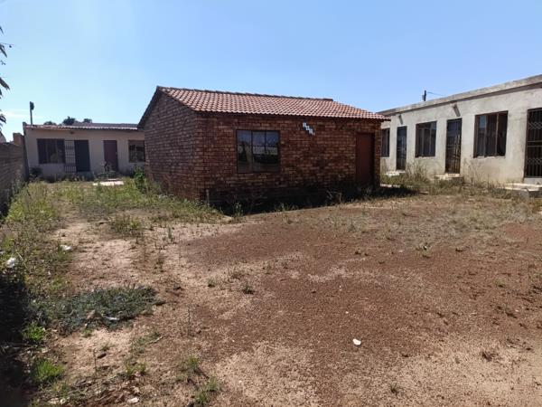 14 Bedroom House