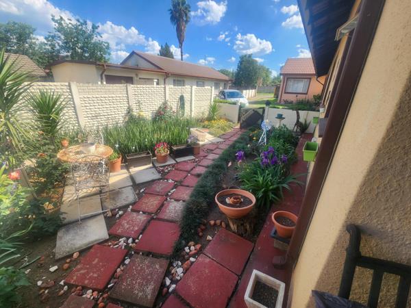 2 Bedroom Garden Cottage