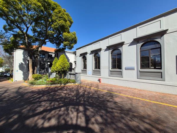 490 m² Commercial space