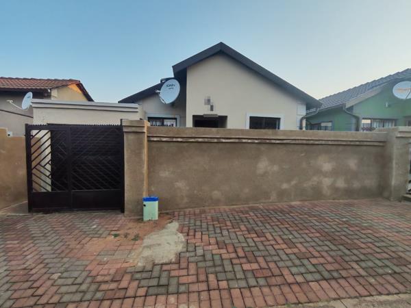 2 Bedroom House