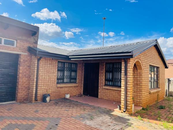 2 Bedroom House