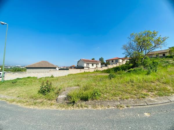 351 m² Land
