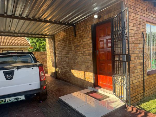 2 Bedroom House