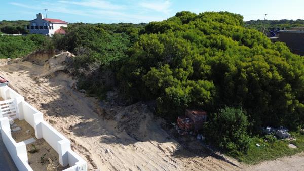 819 m² Land