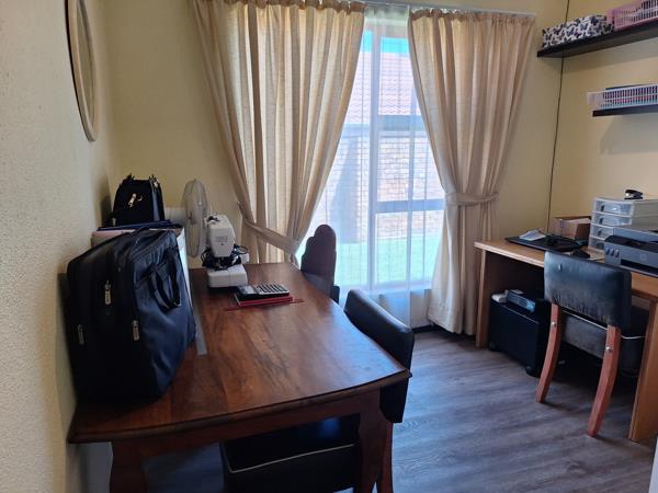 3 Bedroom Townhouse for sale in Lephalale (Ellisras) | T5653149 ...