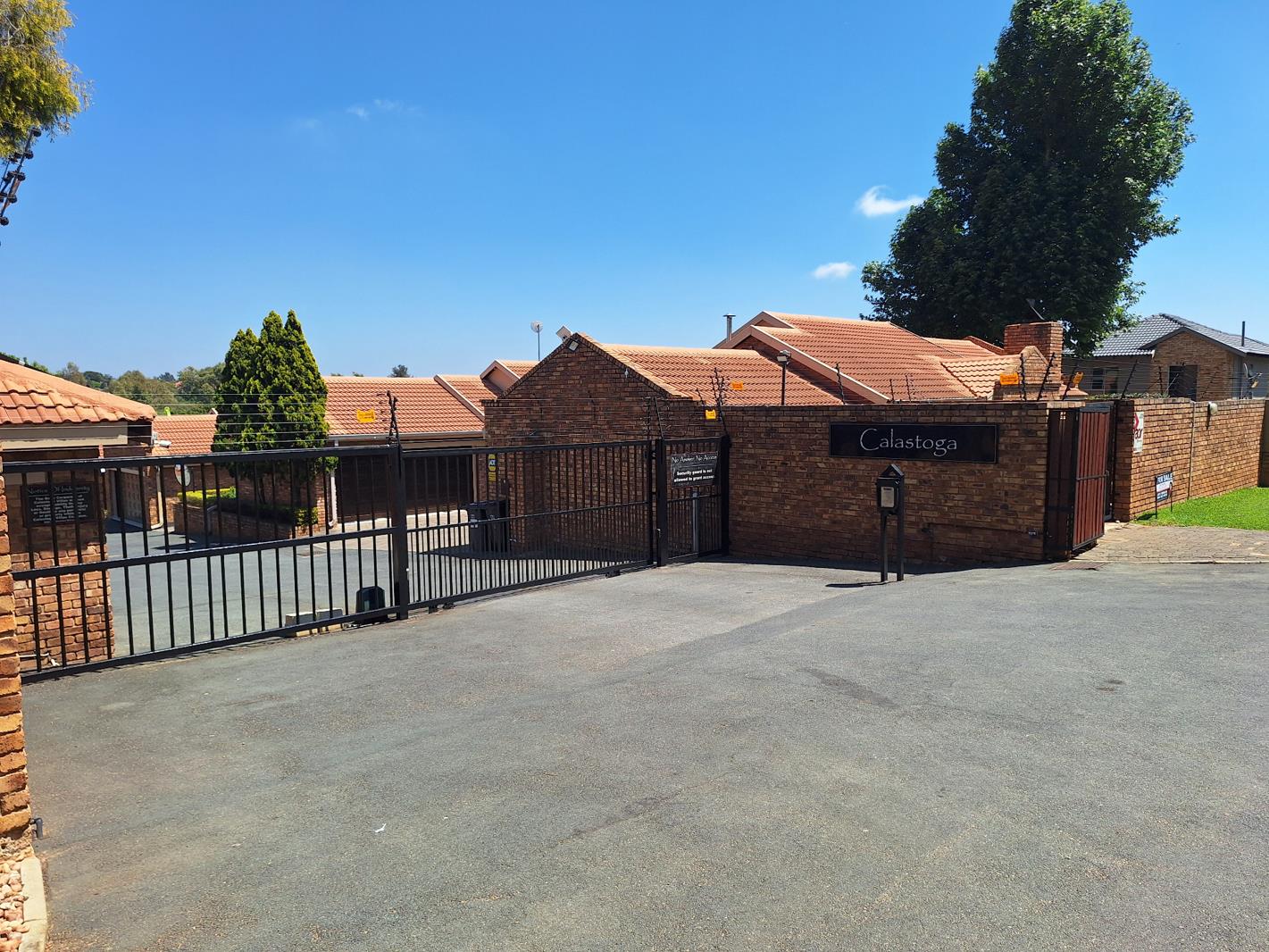 3 Bedroom Townhouse for sale in Lephalale (Ellisras) | T5653149 ...