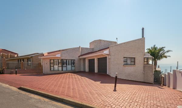 7 Bedroom House