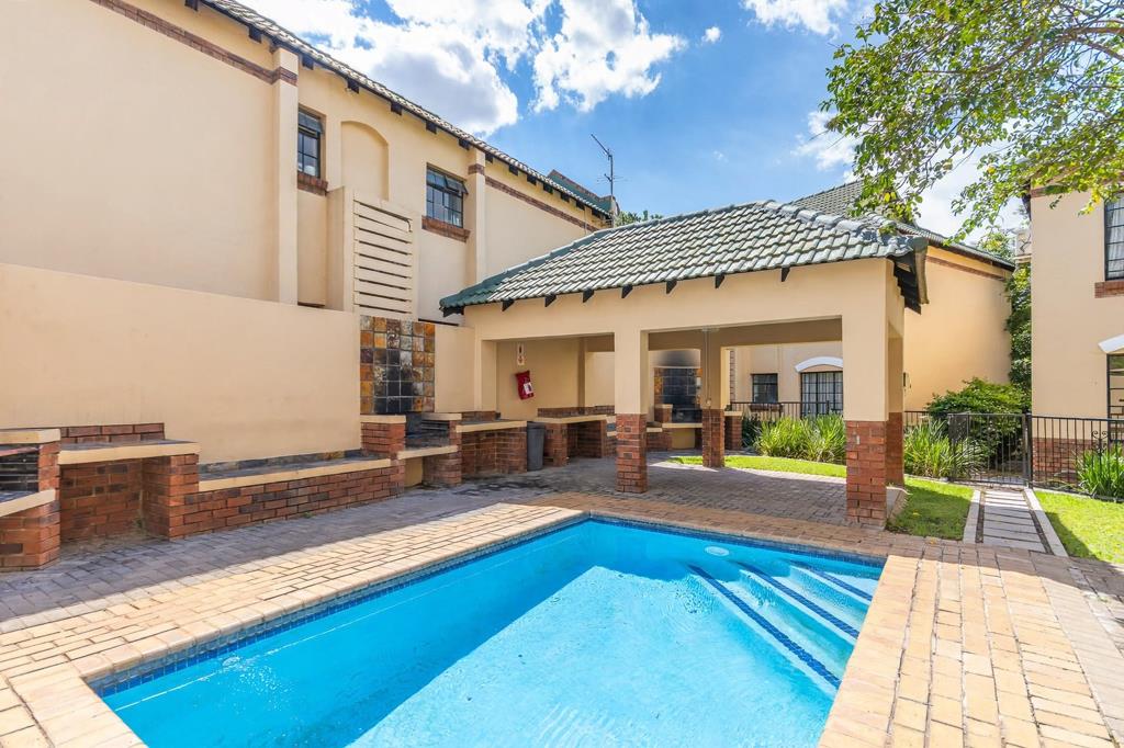 2 Bedroom Flat