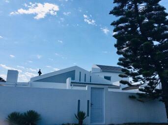 1 Bedroom Garden Cottage
