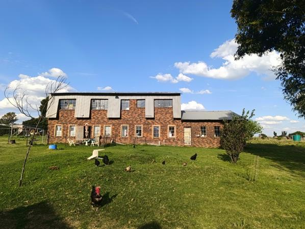 3.4 ha Farm
