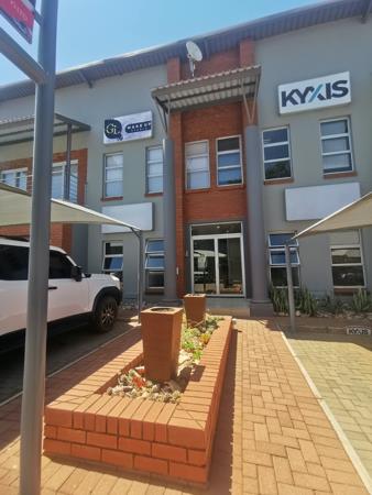 120 m² Commercial space