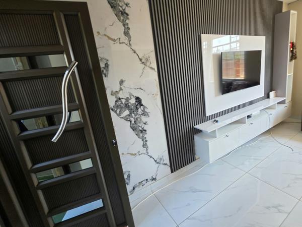 2 Bedroom Duplex