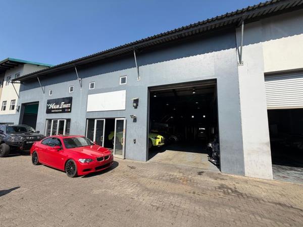 250 m² Industrial space