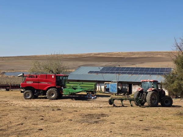 815 ha Farm