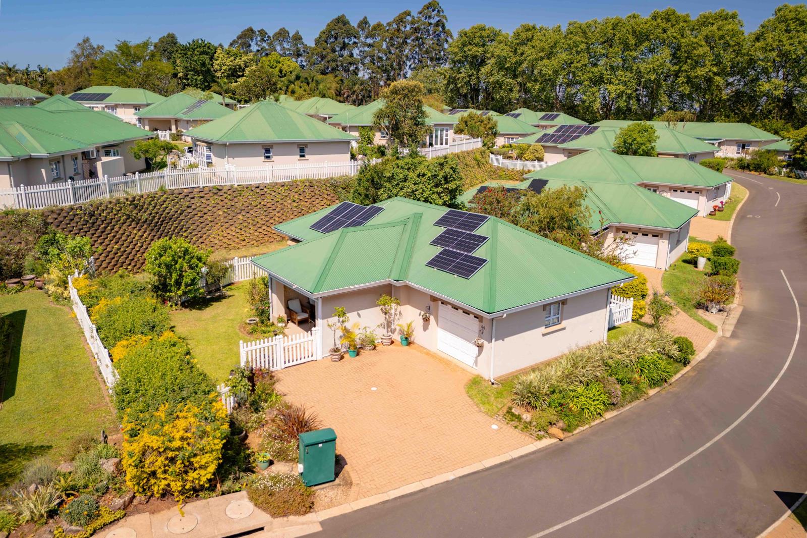 2 Bedroom House for sale in Assagay | T5653649 | Private Property