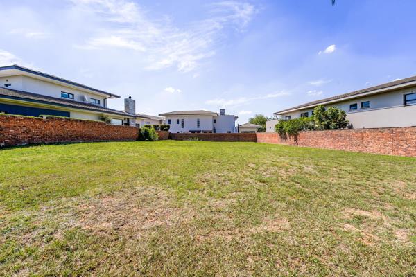 758 m² Land