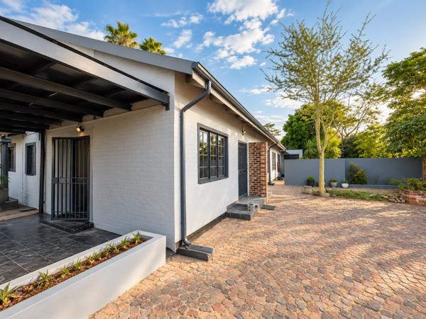 4 Bedroom House
