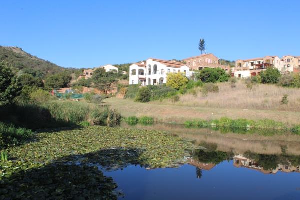 890 m² Land