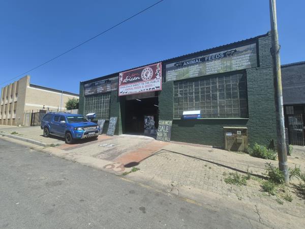 495 m² Industrial space