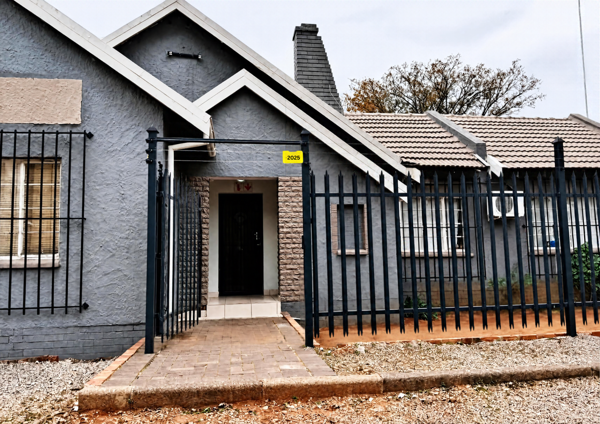 8 Bedroom House
