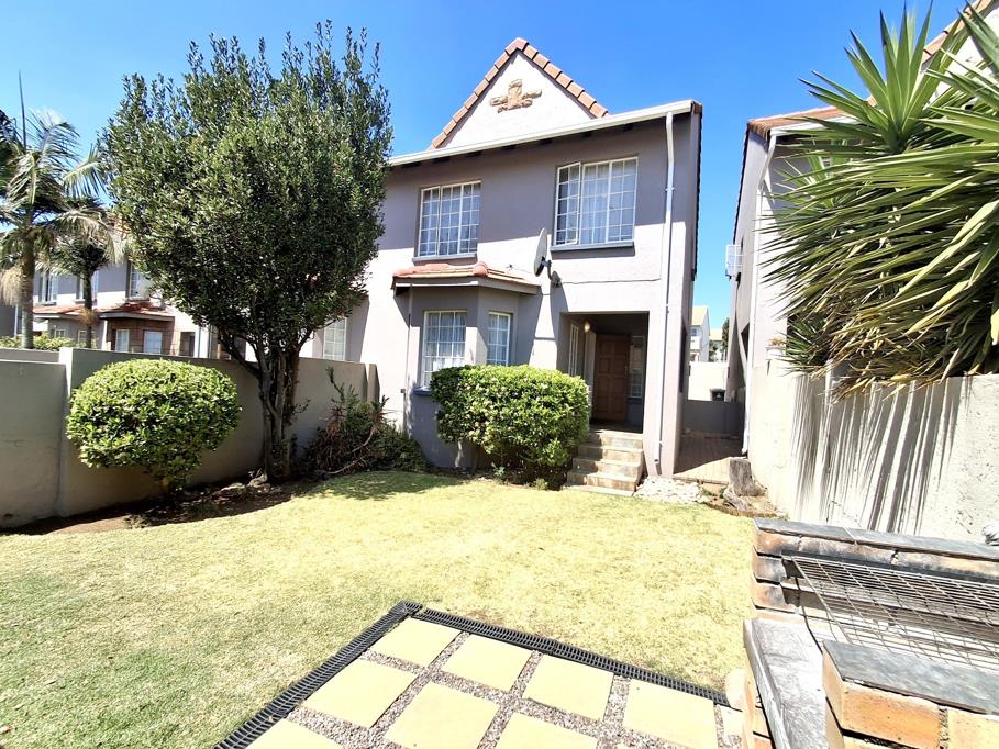 3 Bedroom Townhouse