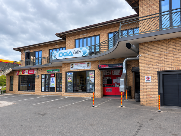 900 m² Retail Space