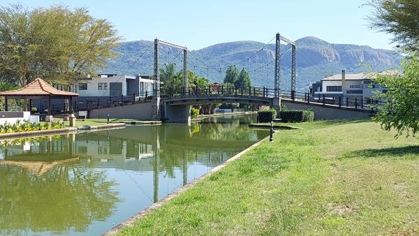 973 m² Land