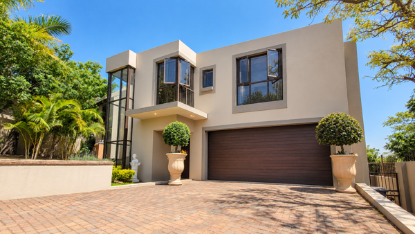 4 Bedroom Townhouse