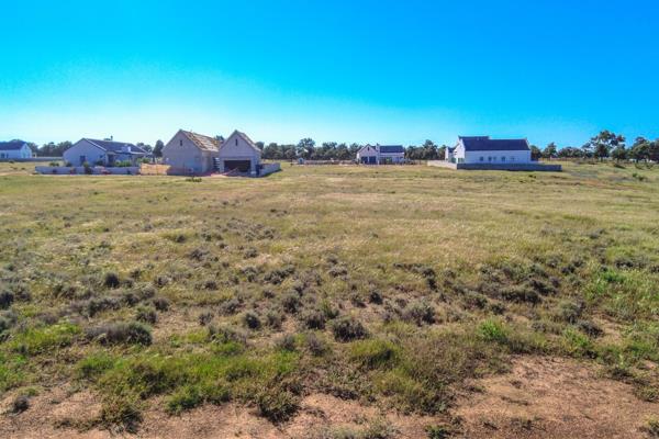 685 m² Land