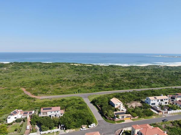 779 m² Land