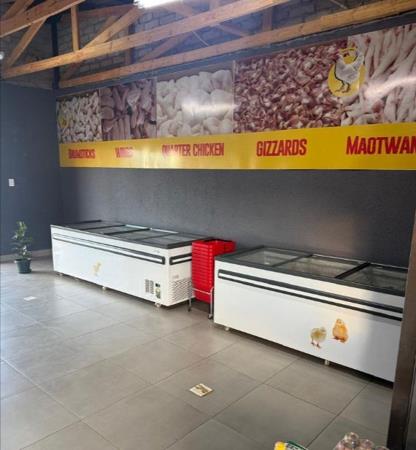 228 m² Commercial space