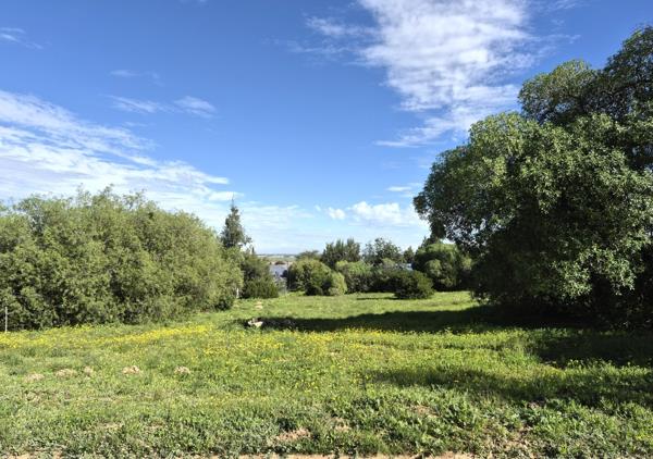 1 488 m² Land